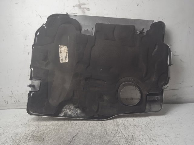 RENAULT 8200621297 Крышка мотора декоративная в наличии Житомир
