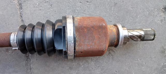 RENAULT 8200623806 Полуось (привод) передняя левая в наличии Кривой Рог