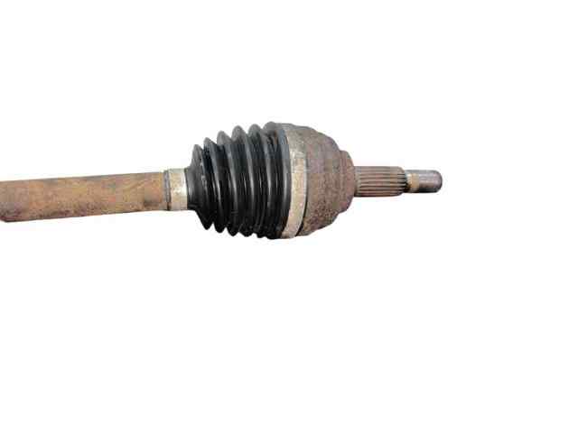 8200626038 RENAULT Полуось (привод) передняя правая купить в Чернигов
