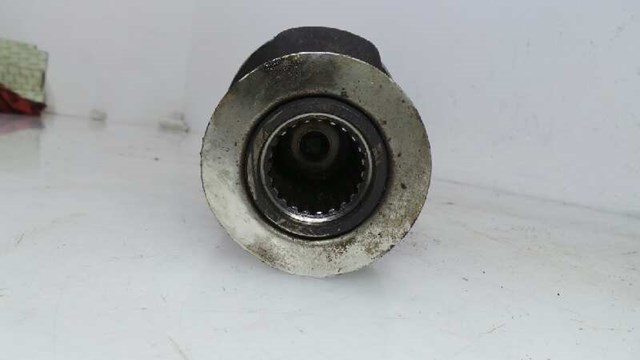 8200626991 NISSAN Полуось (привод) передняя правая купить в Украина