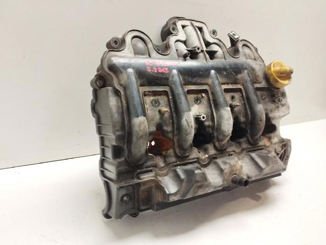 Tampa de válvulas 8200627939 RENAULT