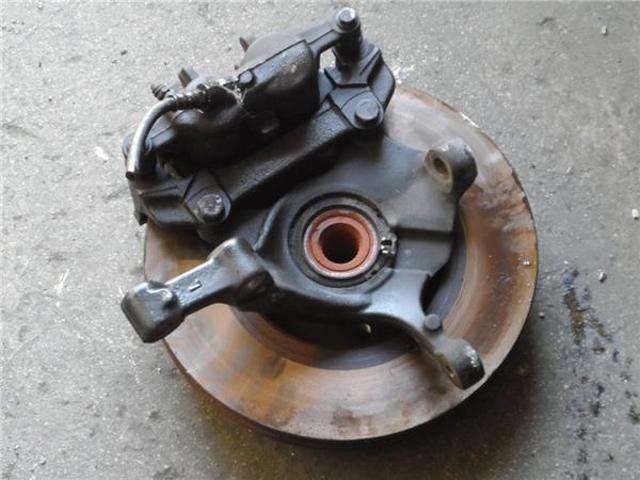 RENAULT 8200630474 Цапфа передняя левая в наличии Сумы