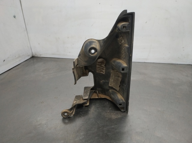 RENAULT 8200642144 Накладка бампера заднего левая в наличии Днепр