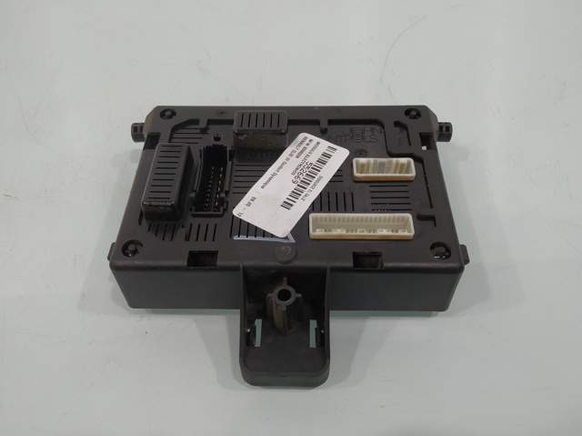 8200652284 RENAULT купить в Черновцы
