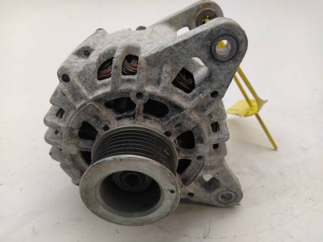 RENAULT 8200654541B Генератор в наличии Украина