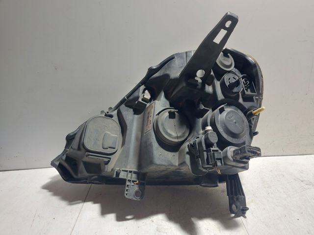 RENAULT 8200658377 Фара правая в наличии Сумы