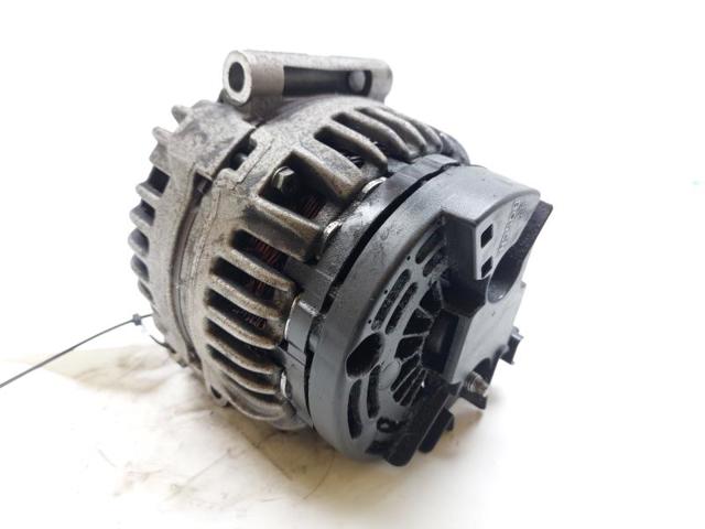 8200660040 RENAULT Генератор купить в Черновцы