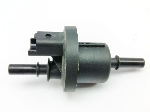 8200660852 RENAULT Клапан адсорбера топливных паров купить в Чернигов