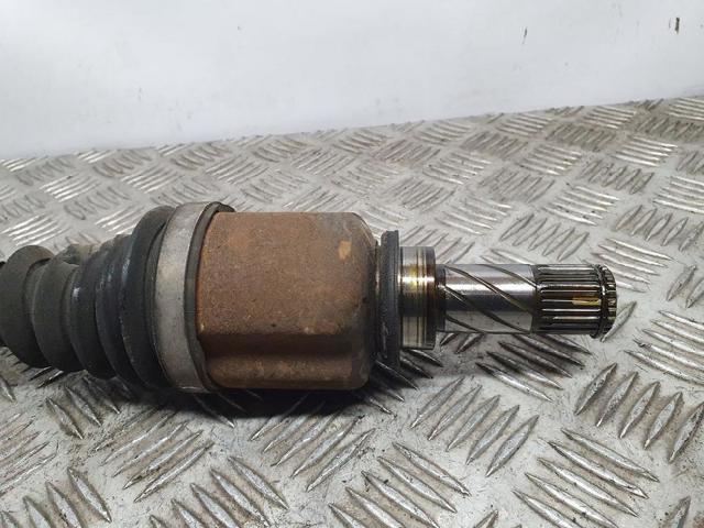 8200661555 RENAULT Полуось (привод) передняя левая купить в Ужгород