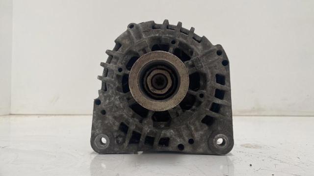 8200667611 RENAULT Генератор купить в Ирпень