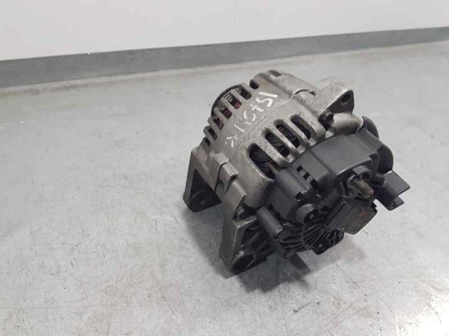 RENAULT 8200667618 Генератор в наличии Днепр