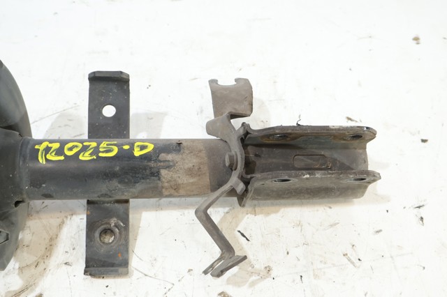 RENAULT 8200676026 Амортизатор передний в наличии Запорожье