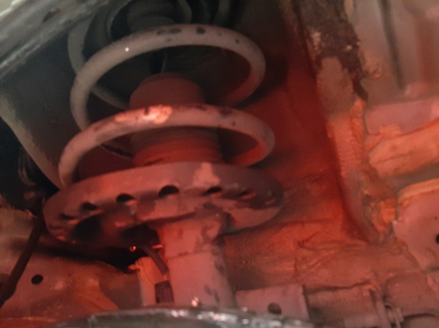 Amortecedor dianteiro 8200676026 RENAULT