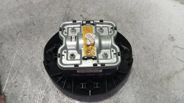 8200677493 RENAULT Подушка безопасности (AIRBAG) водительская купить в Харьков