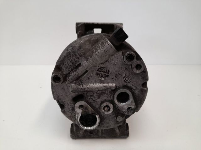 8200677870 RENAULT Компрессор кондиционера купить в Черновцы