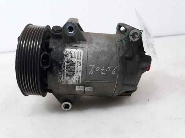 Compressor de ar condicionado para Renault Megane II Sedan (LM0/1_) (2003-2010) 1.9 DCI (LM0G, LM1G, LM2C) F9QB8 8200678499