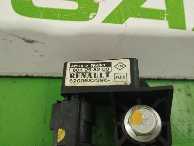 8200682396 RENAULT Датчик удара купить в Житомир