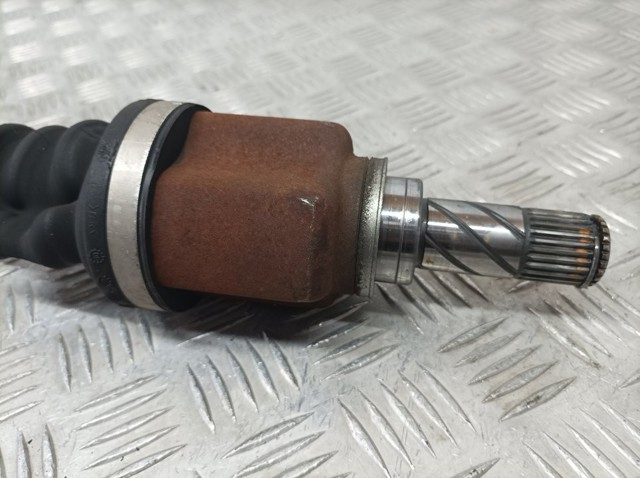 8200687739 RENAULT Полуось (привод) передняя левая купить в Киев