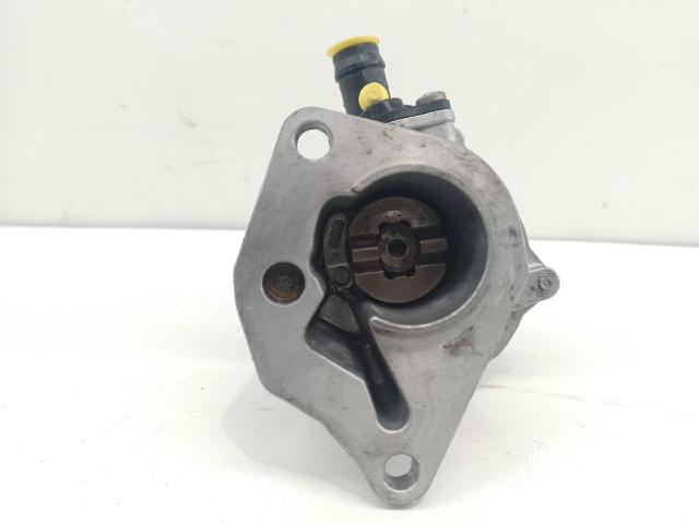 8200689330 RENAULT Вакуумный насос купить в Полтава