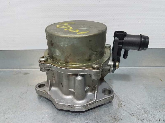 8200689330 RENAULT Насос вакуумный купить в Украина