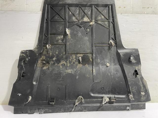 8200690390 RENAULT Защита двигателя купить в Ужгород