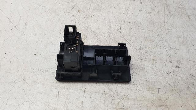 RENAULT 8200695171 в наличии Черновцы