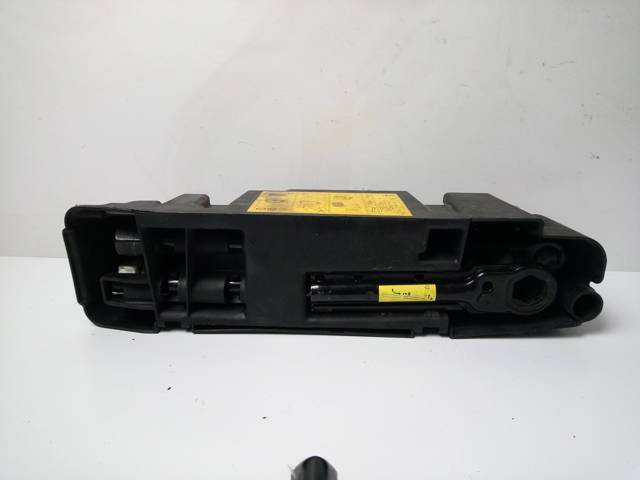 RENAULT 8200701589 в наличии Ужгород
