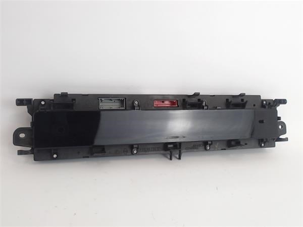 RENAULT 8200704463 Приборная доска (щиток приборов) в наличии Николаев