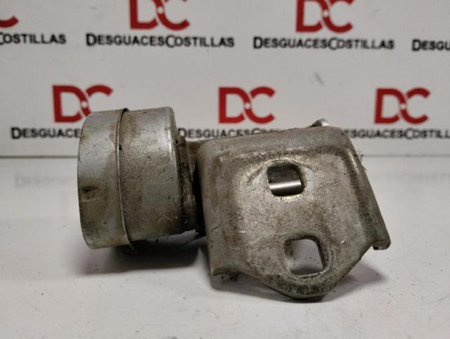8200704546 RENAULT Петля двери передней правой купить в Одесса