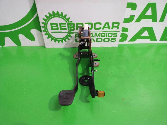 RENAULT 8200708328 Педаль тормоза в наличии Украина