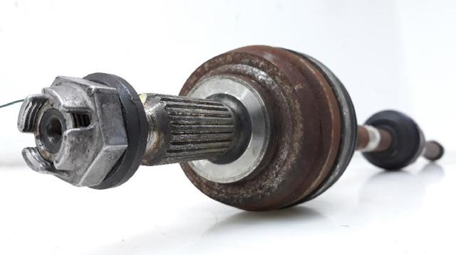8200725504 Правая полуось купить Чернигов