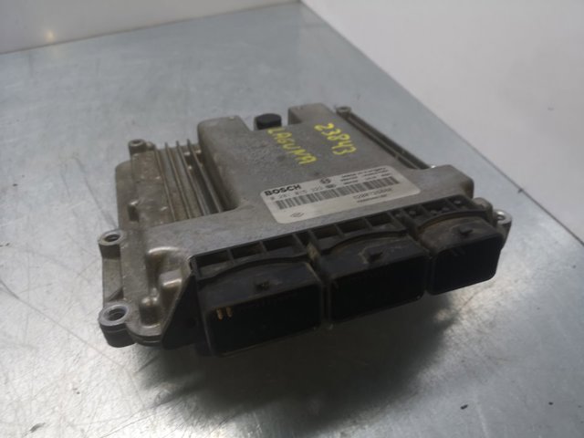 Unidade de controle do motor UCE para Renault Laguna III (BT0/1) (2007-2015) 2.0 dCi (BT01, BT08, BT09, BT0E, BT0K) M9R805 8200726880