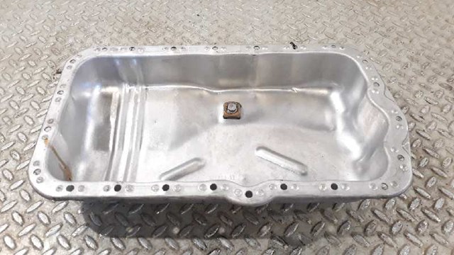 RENAULT 8200728389 Поддон масляный картера двигателя в наличии Ирпень