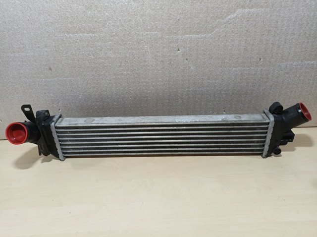 Radiador de intercooler 8200732390 RENAULT