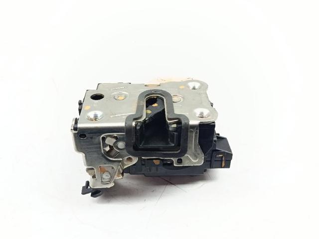 RENAULT 8200735222 Замок двери передней правой в наличии Винница