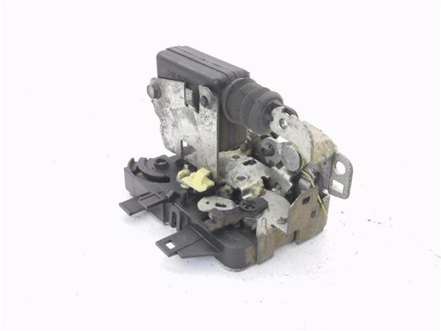 RENAULT 8200735227 Замок двери передней левой в наличии Полтава