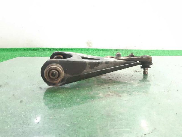8200737135 RENAULT Рычаг передней подвески нижний правый купить в Ужгород