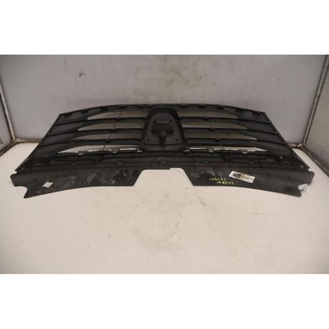 RENAULT 8200748240 Решетка радиатора в наличии Ирпень