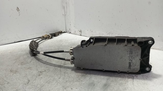 RENAULT 8200755871 Трос переключения передач сдвоенный в наличии Кривой Рог