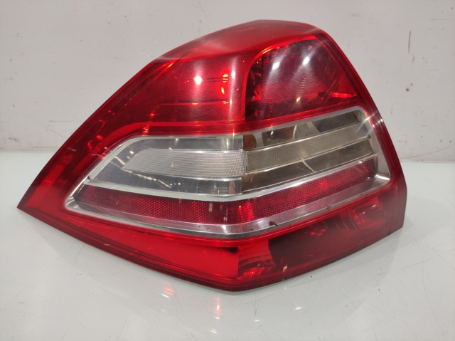 8200757700 RENAULT Задний фонарь купить в Житомир