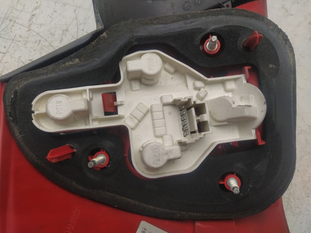 8200757701 RENAULT Фонарь задний левый купить в Павлоград