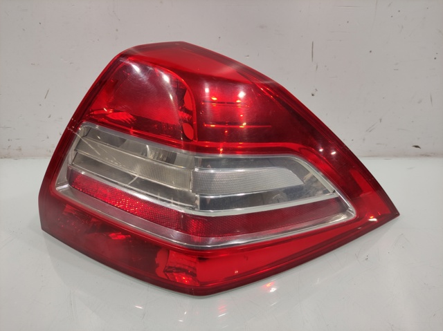 8200757701 RENAULT Фонарь задний левый купить в Украина