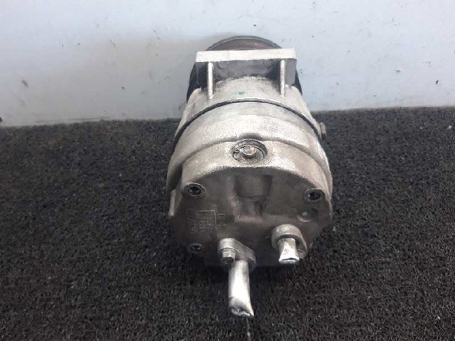 RENAULT 8200763772 Компрессор кондиционера в наличии Львов