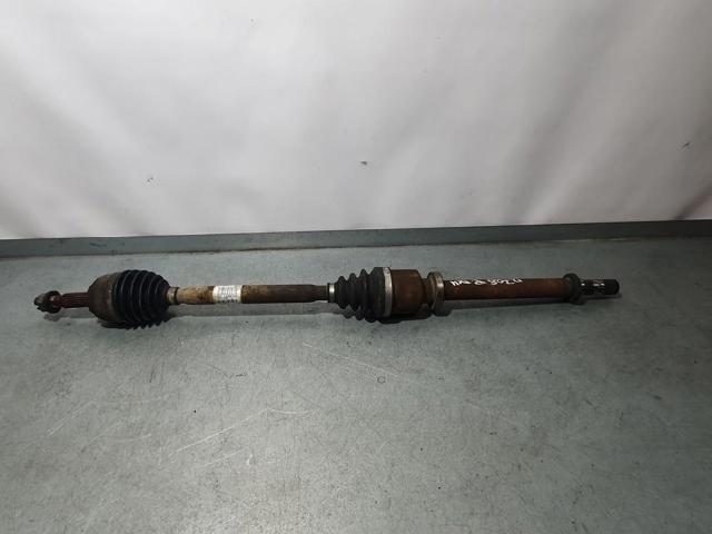 RENAULT 8200768656 Правая полуось в наличии Запорожье