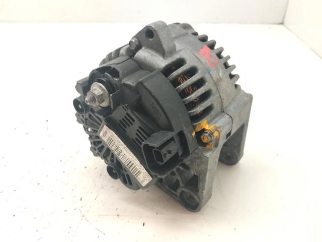 RENAULT 8200772726A Генератор в наличии Полтава