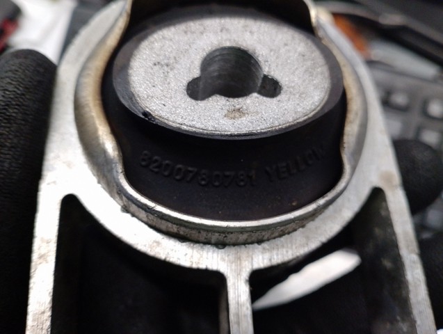 8200780781 RENAULT Подушка (опора) двигателя задняя купить в Винница