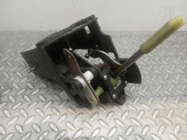 8200788667 RENAULT Кулиса переключения передач купить в Ровно