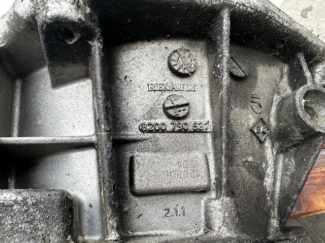 RENAULT 8200790637 в наличии Николаев