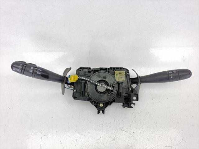 RENAULT 8200792575 Переключатель подрулевой правый в наличии Кривой Рог