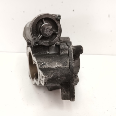 RENAULT 8200797706A Клапан EGR рециркуляции газов в наличии Черновцы